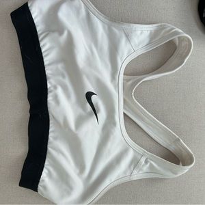 Nike sports bra - white